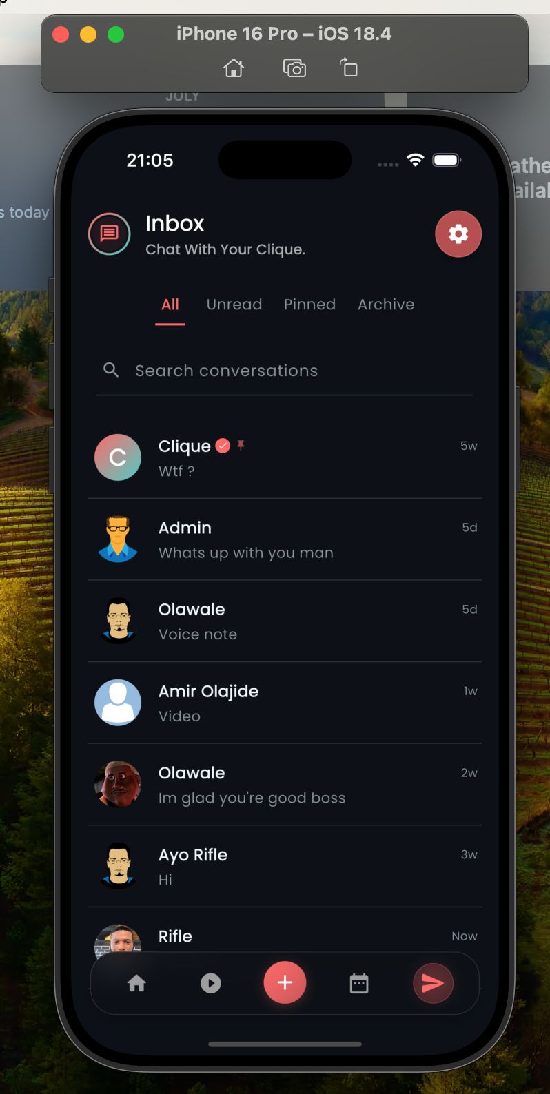 Inbox screen in Clique
